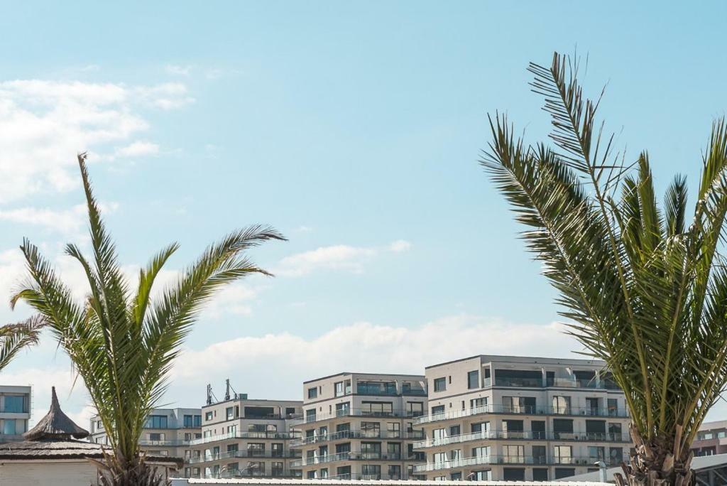 Sea Breeze Apartments Mamaia Nord De Silva Exterior photo