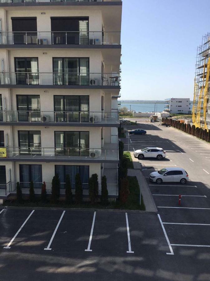 Sea Breeze Apartments Mamaia Nord De Silva Exterior photo