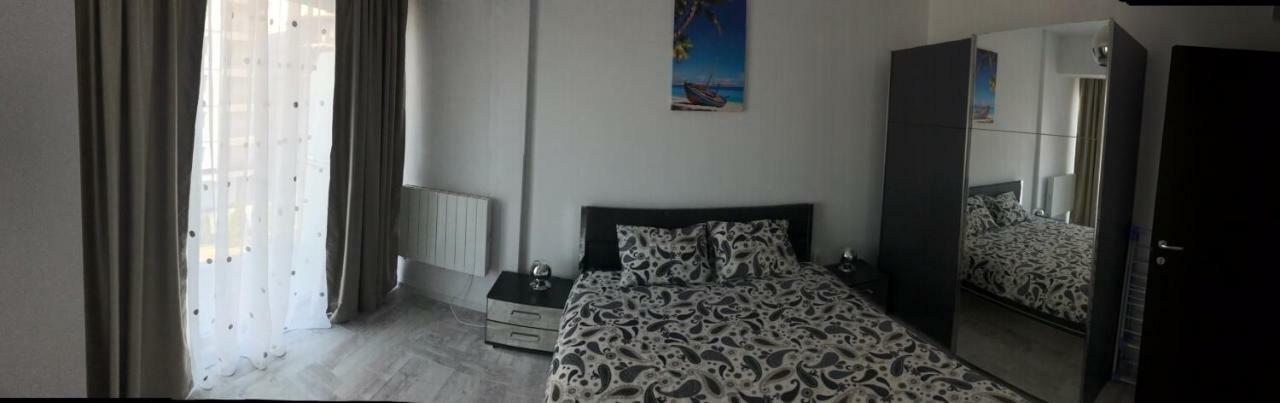 Sea Breeze Apartments Mamaia Nord De Silva Exterior photo
