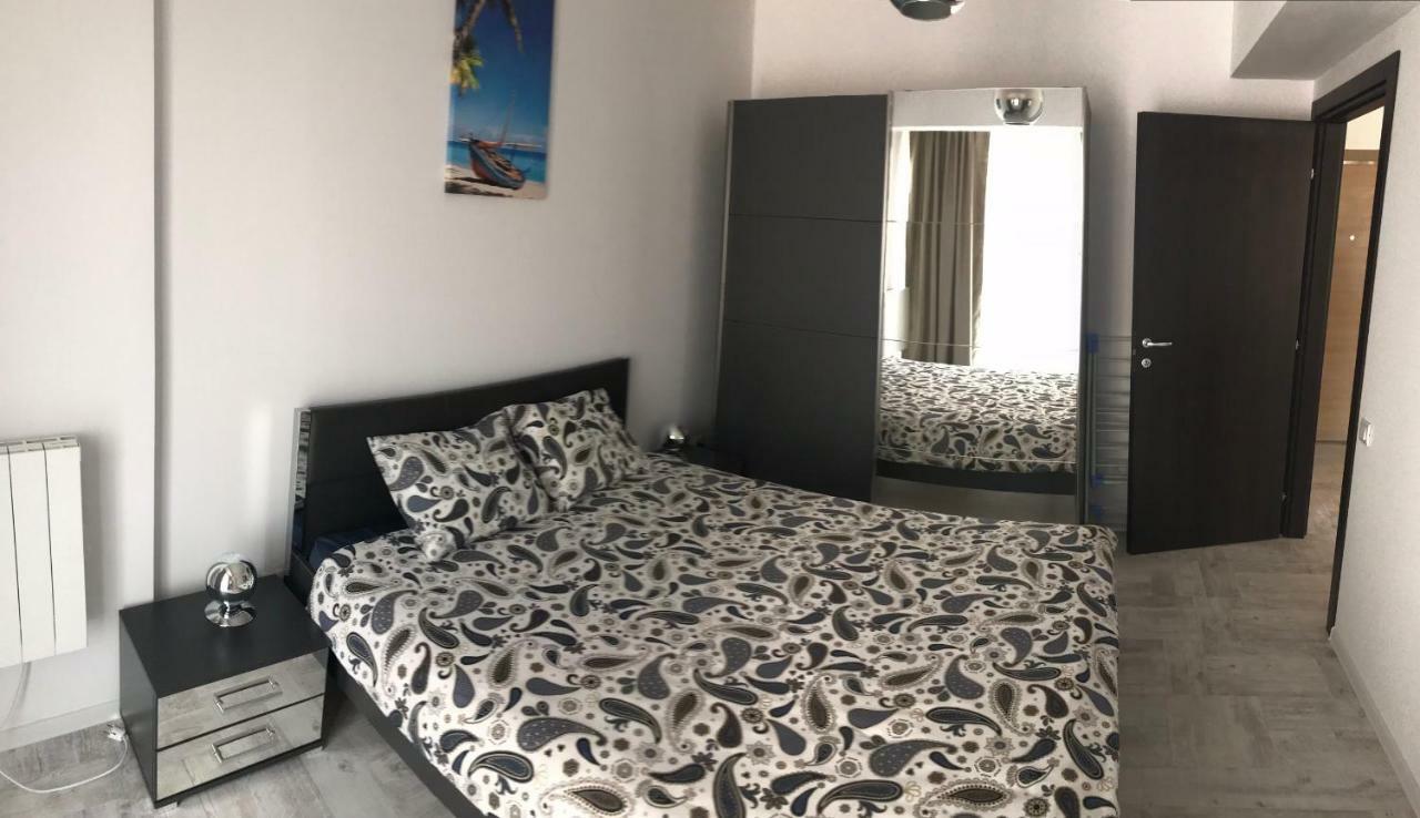 Sea Breeze Apartments Mamaia Nord De Silva Exterior photo