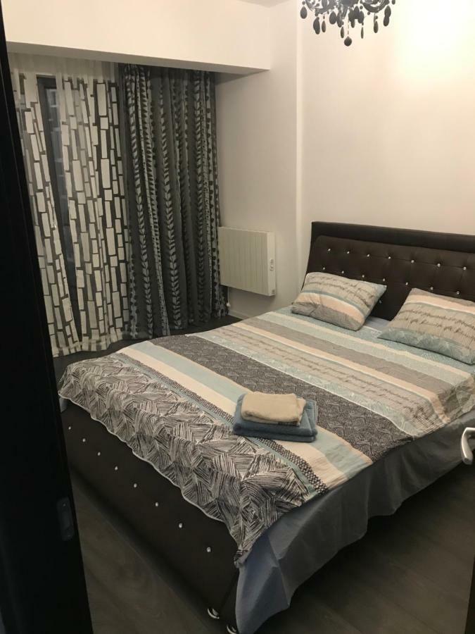 Sea Breeze Apartments Mamaia Nord De Silva Exterior photo